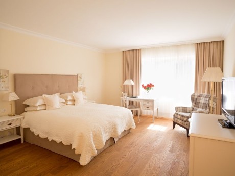 Hotel Pienzenau, Zimmerbeispiel