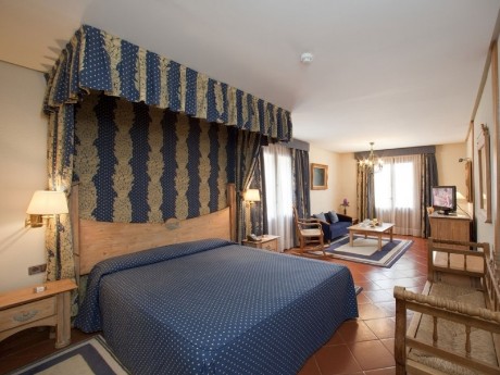 Zimmerbeispiel des Parador