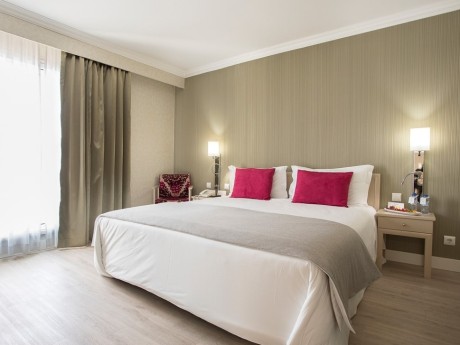 Zimmer, Olissippo Marques de Sa