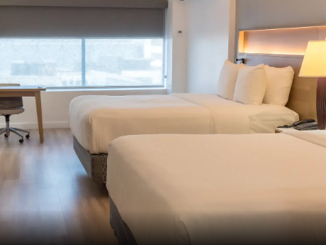 Radisson Hotel Trinidad Suite