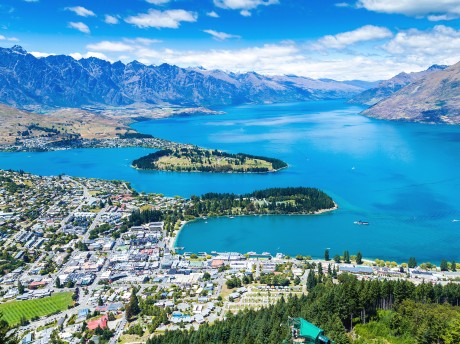 Neuseeland_Südinsel_Queenstown_shutterst