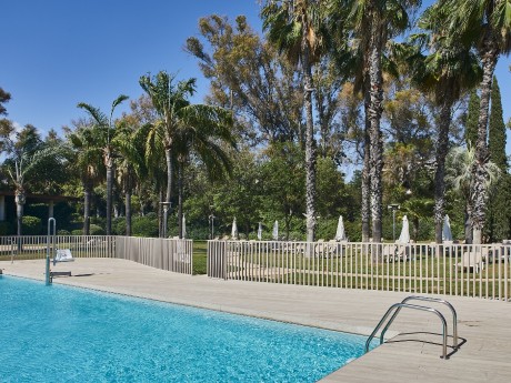 Pool im Silken Al-Andalus