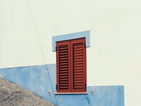 Traditional whitewashed house in Aljezur