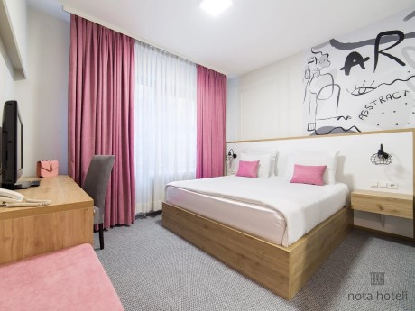 Sahat Hotel, Zimmer