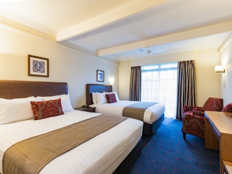 DH-Rotorua-Standard-Hotel-Room-RL1-2019