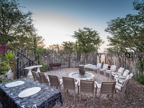 Sunway Namibia Etosha Tarentaal Guest Ho