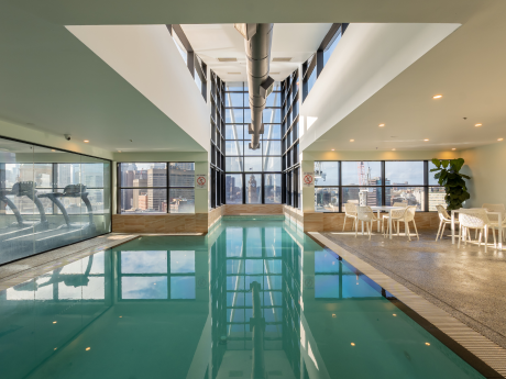 Mercure Sydney Pool