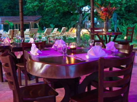 La Foresta Restaurant at Night