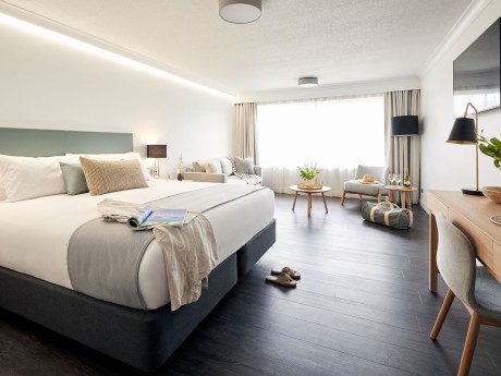 Daydream Island Resort King Room