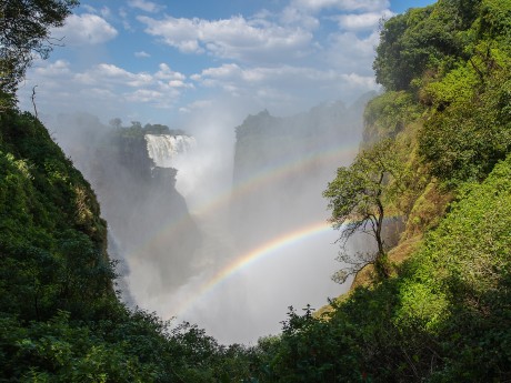 Sunway Zimbabwe Victoria Falls (Bruce Ta