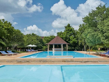 Occidental Paradise Dambulla - Pool