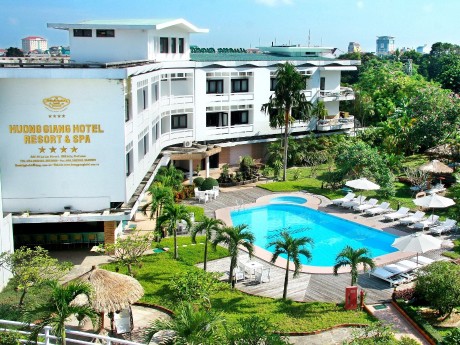 Das Huong Giang von außen