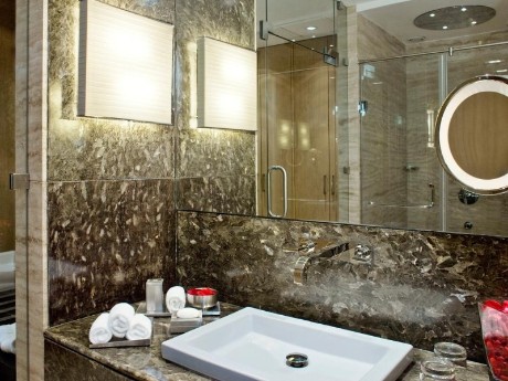 Le Méridien_Bathroom