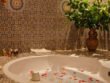Beni-Mellal, Hotel Tazerkount, spa