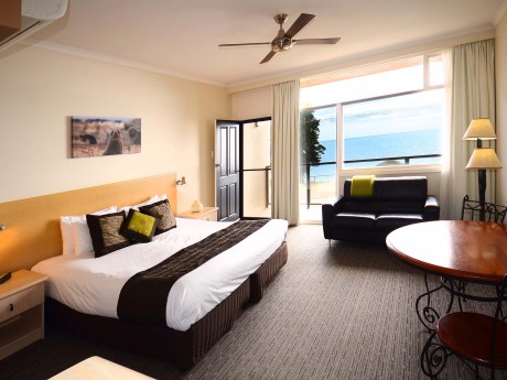 Kangaroo Island Seafront_Seafront Room