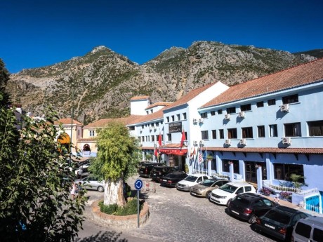 Chefchaouen, Hotel Parador, exterior