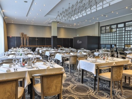 Restaurant, Olissippo Marques de Sa