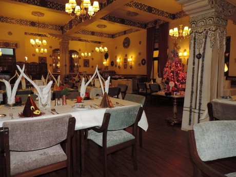 The Elgin Nor-Khill - Restaurant