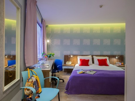 giechenland-athen-novus hotel-zimmerbeis
