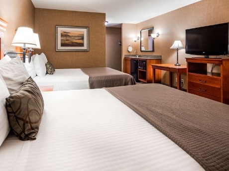 Best Western Pendleton Inn - 2-Queenbed