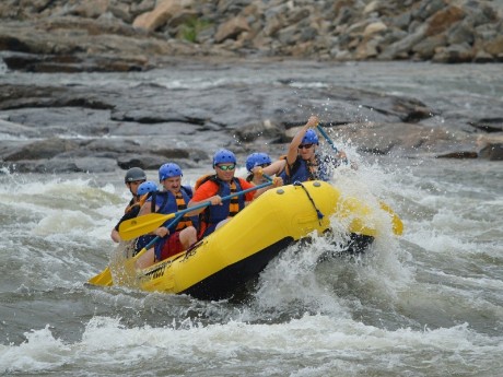 schweiz_rafting