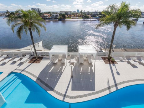Vibe Hotel Gold Coast_Pool