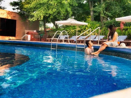 Der Pool des Clarks Shiraz