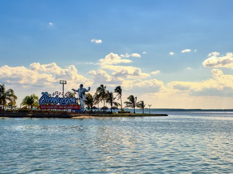 Cienfuegos - Meer, Perle der Karibik
