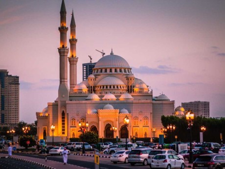 UAE Grand Tour — Classic Version 4