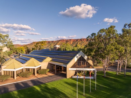 DoubleTree Hilton Alice Springs_Exterior
