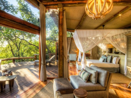 Camp Okavango_Botswana_Guest-Room-01-sca