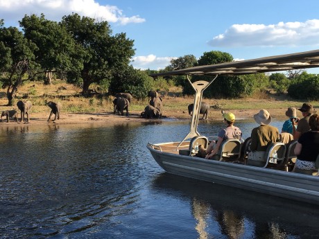 Sunway Botswana Chobe NP Dirk Reiche--3