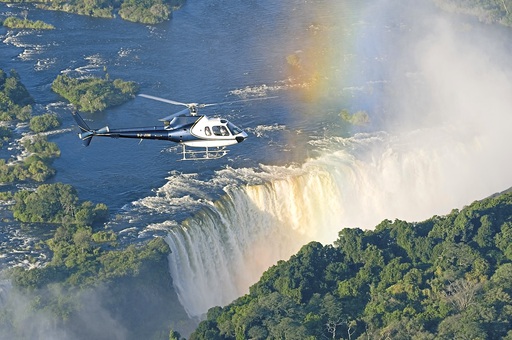 Afrika Simbabwe Victoria Falls Helikopter