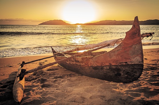 Madagaskar Strand Nosy Be Old Catamaran