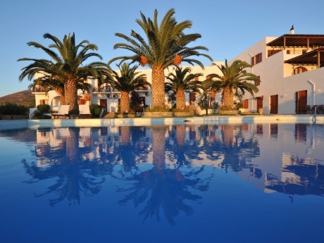 Hotel Eri Paros Pool