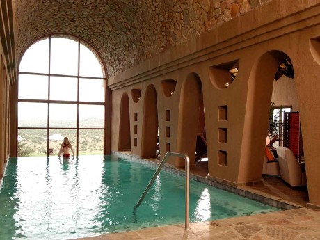 GocheGanas Nature Reserve_Namibia_pool_0