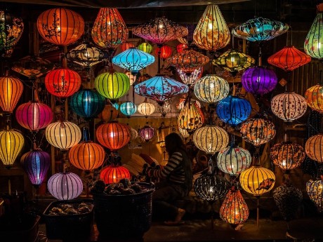 Bunte Lampions in Vietnam