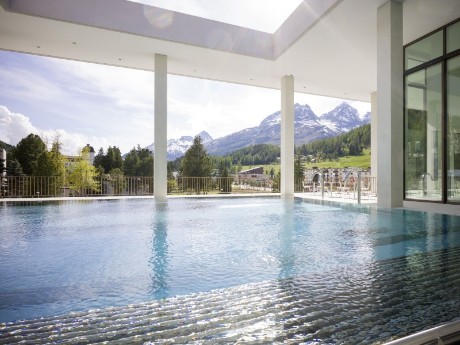 Swimmingpool OVAVERVA, St. Moritz
