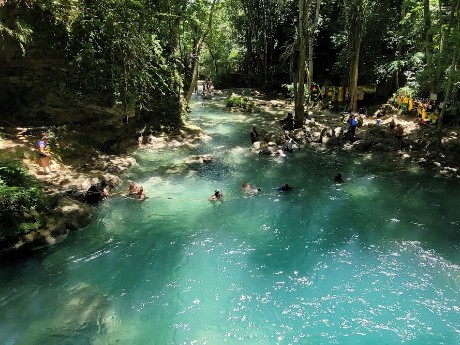 Blue hole and River Rafting
