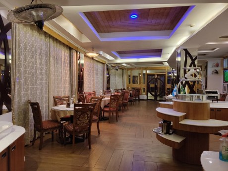 Crescent Resort - Restaurant