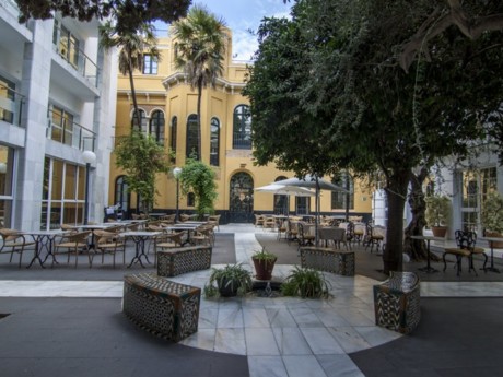 Hotel San Gil Sevilla, innenhof