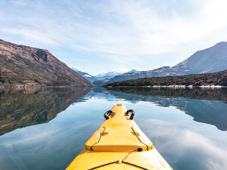 Kayak in Wanaka