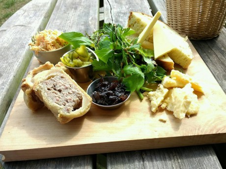 Ploughman's Lunch