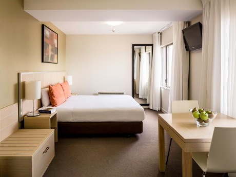 Travelodge Wellington_Guest Room