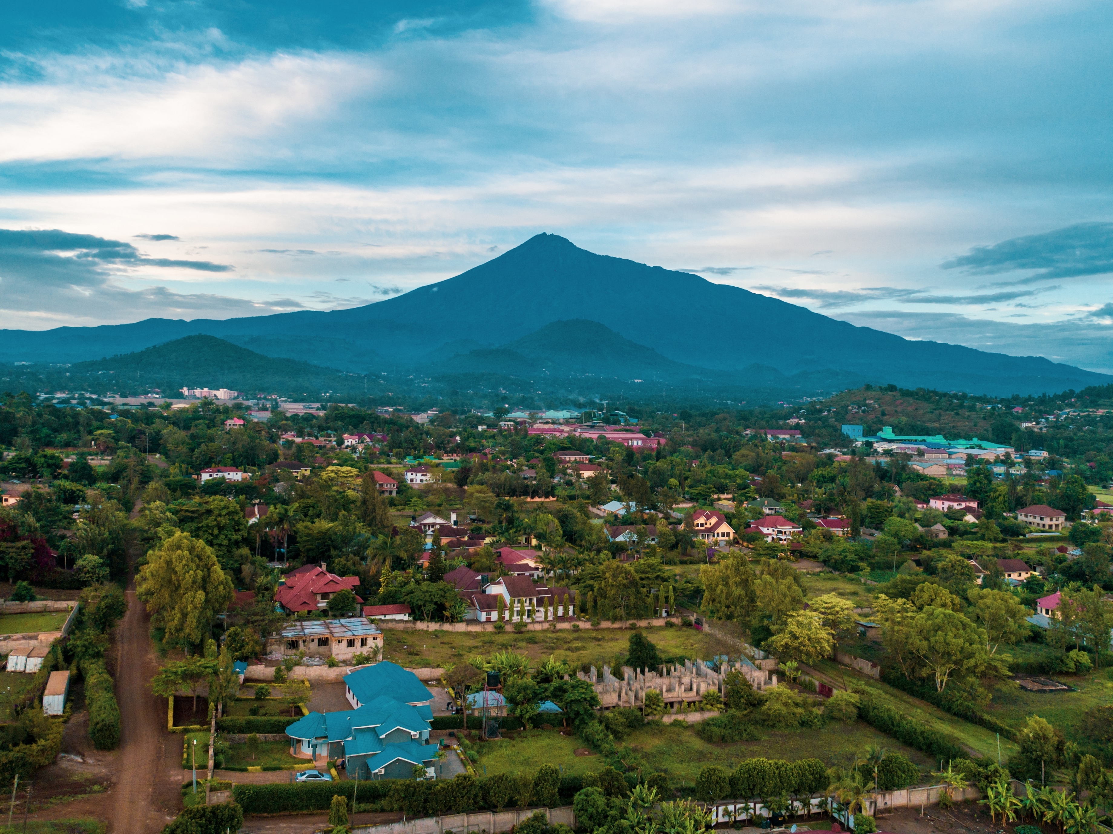 Arusha + Mount Meru