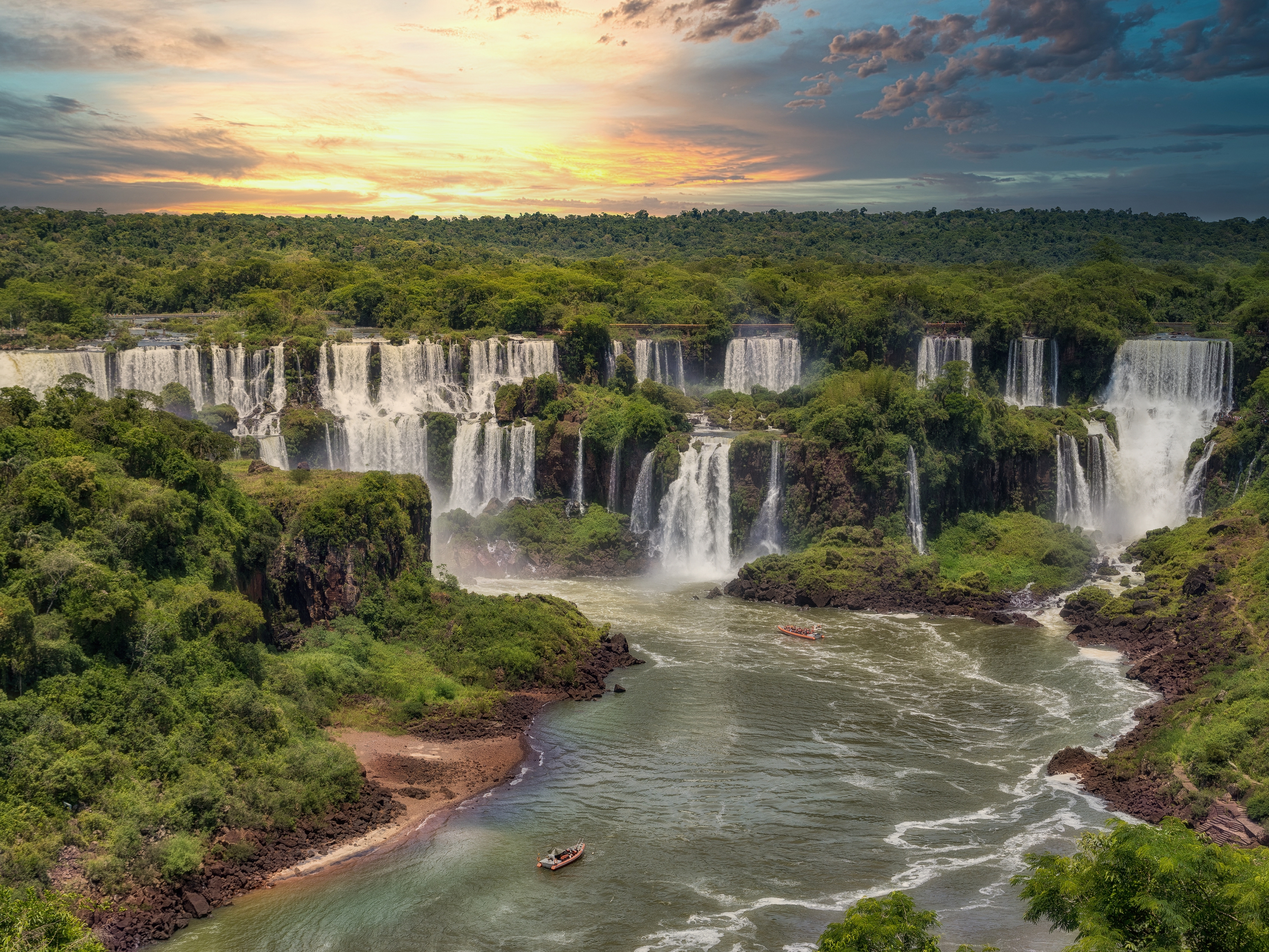 Iguazu Wasserfaelle Argentinische Seite