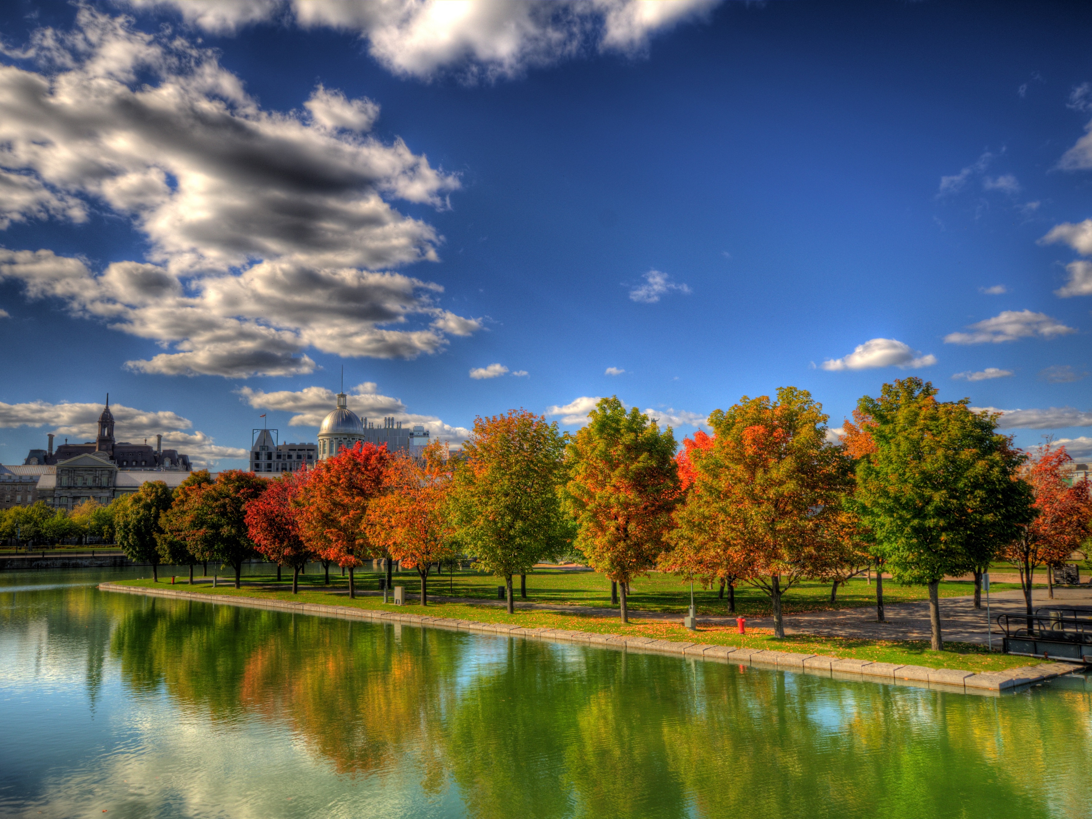 Montreal Parc du Bassin Bonsecours